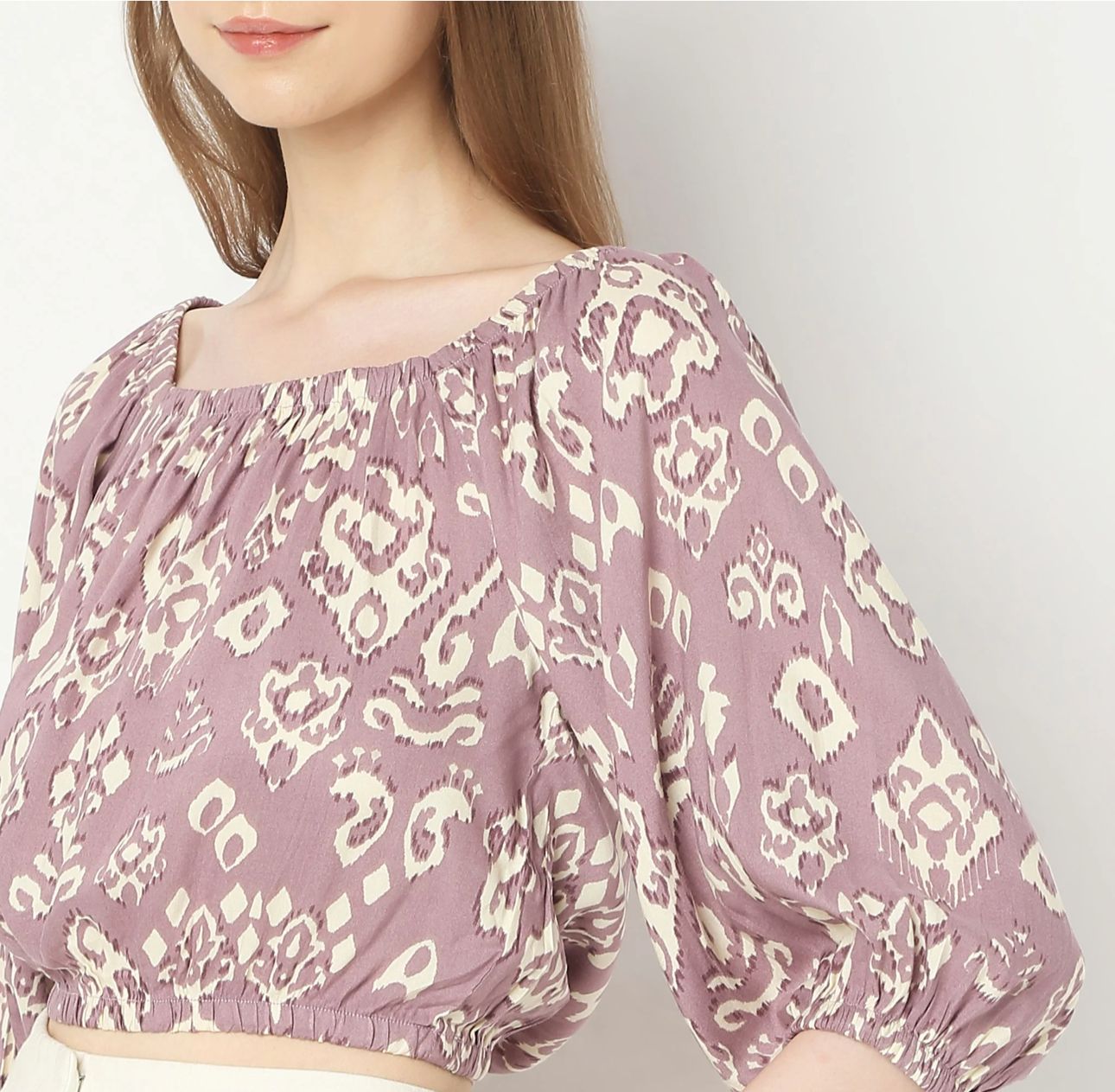 Regular Fit Printed Crop Top