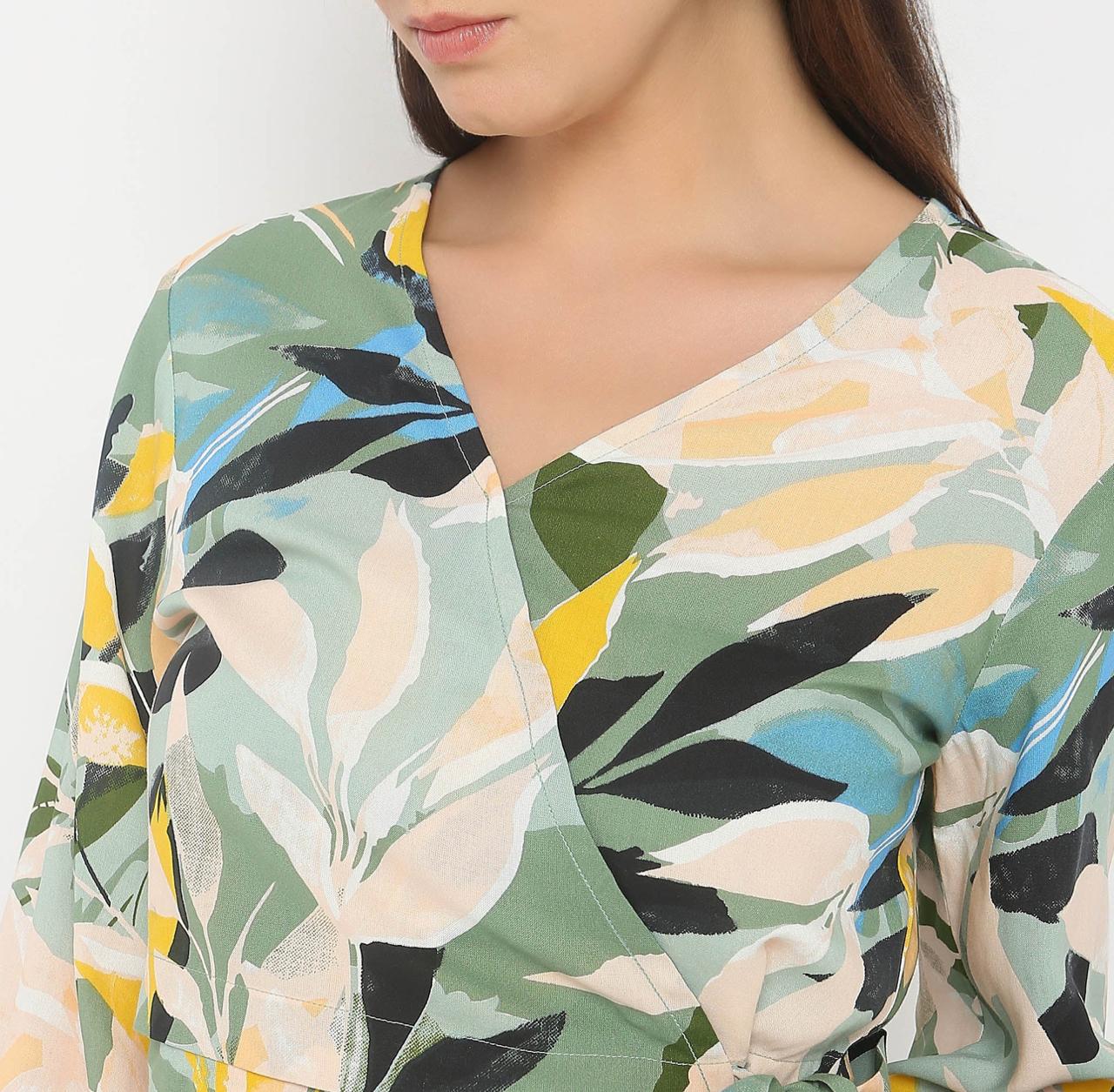 Regular Fit Printed Crop Top